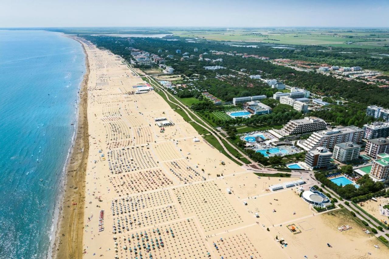 Appartamenti Betania Bibione Exterior foto